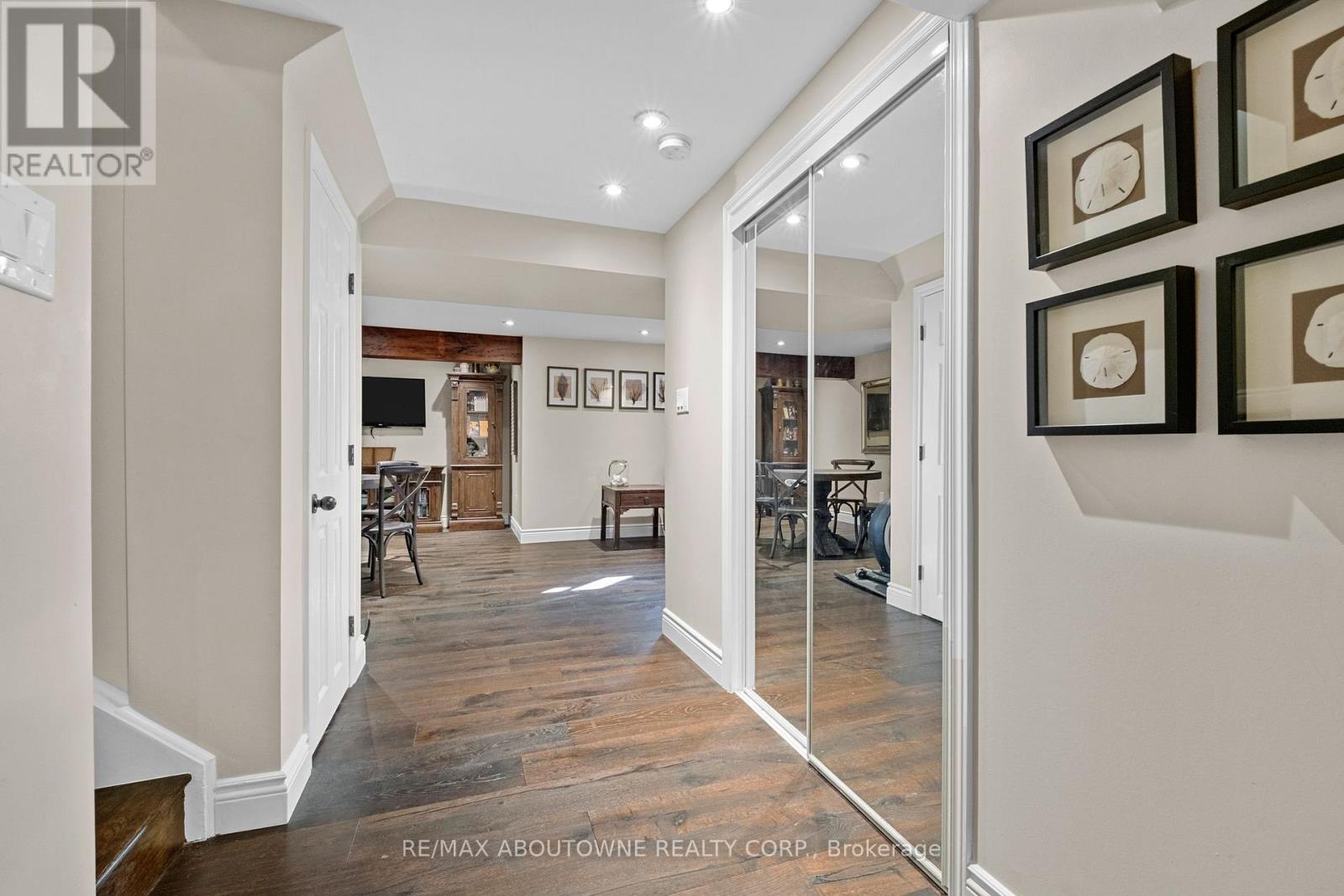 Photo 6 of 1131 Zimmerman Crescent, Milton ON
