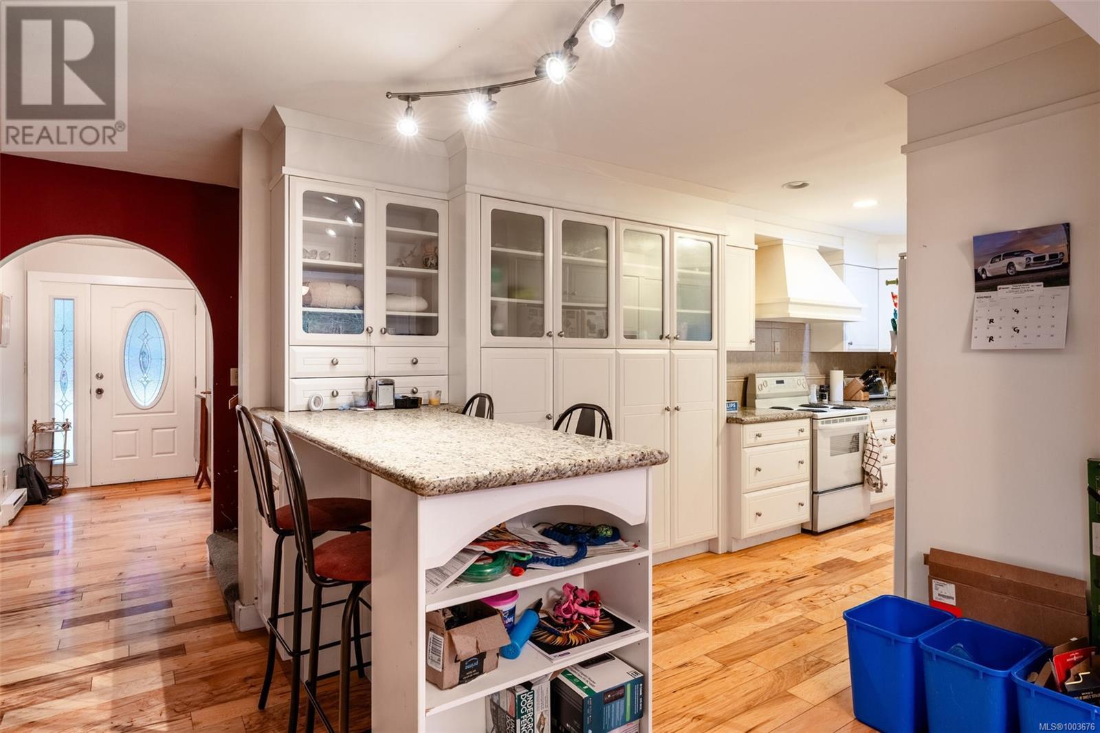 3074 Sooke Rd, Langford
