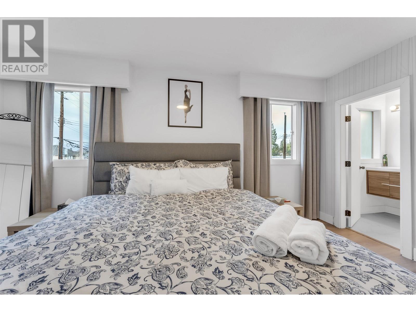 Photo 32 of 20616 Tyner Avenue, Maple Ridge BC