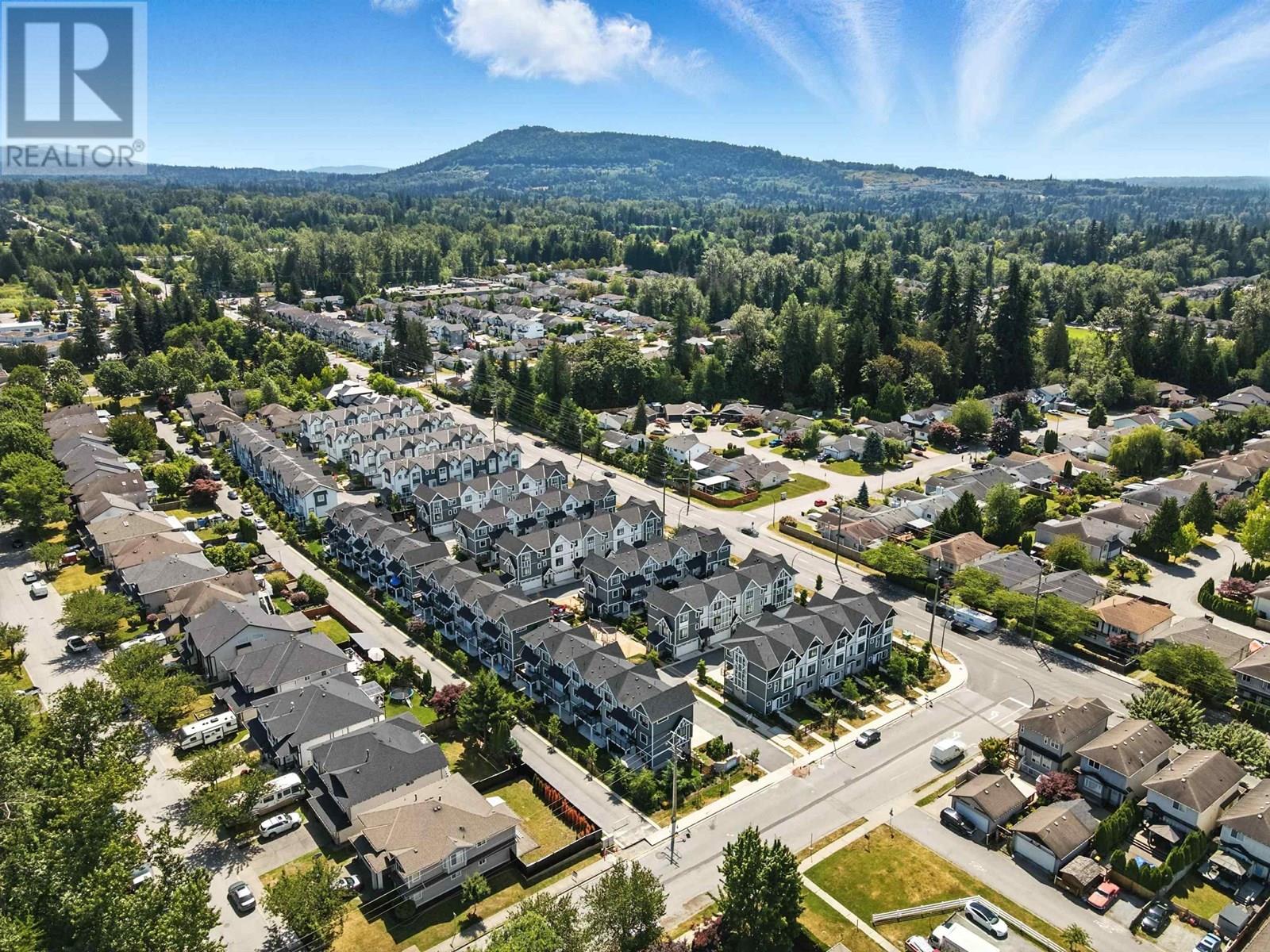 Photo 28 of 3 12018 237 Street, Maple Ridge BC