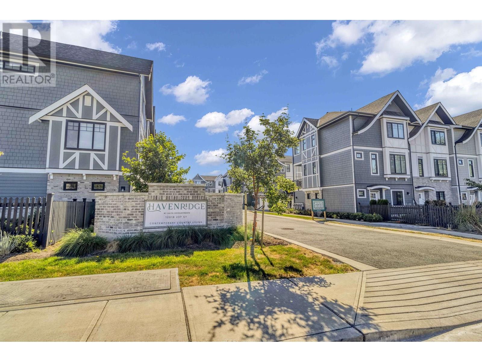 Photo 19 of 3 12018 237 Street, Maple Ridge BC