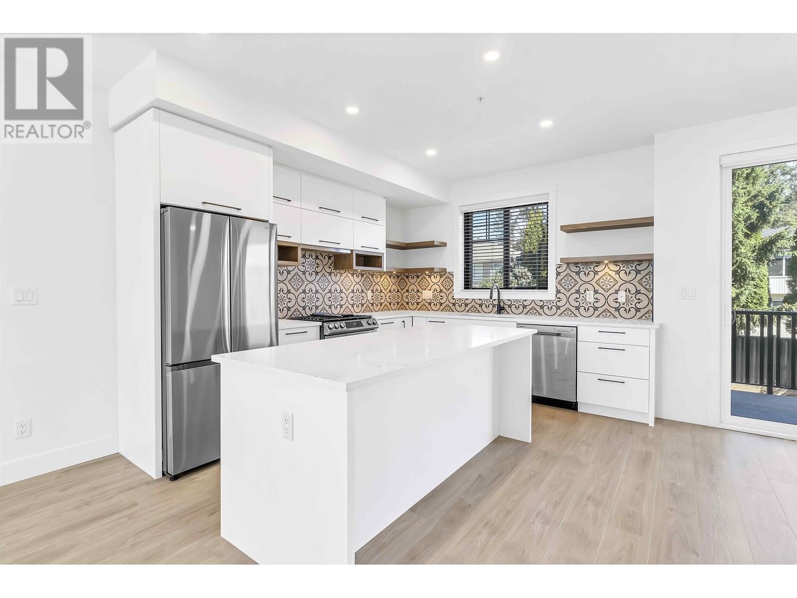 Photo 15 of 3 12018 237 Street, Maple Ridge BC