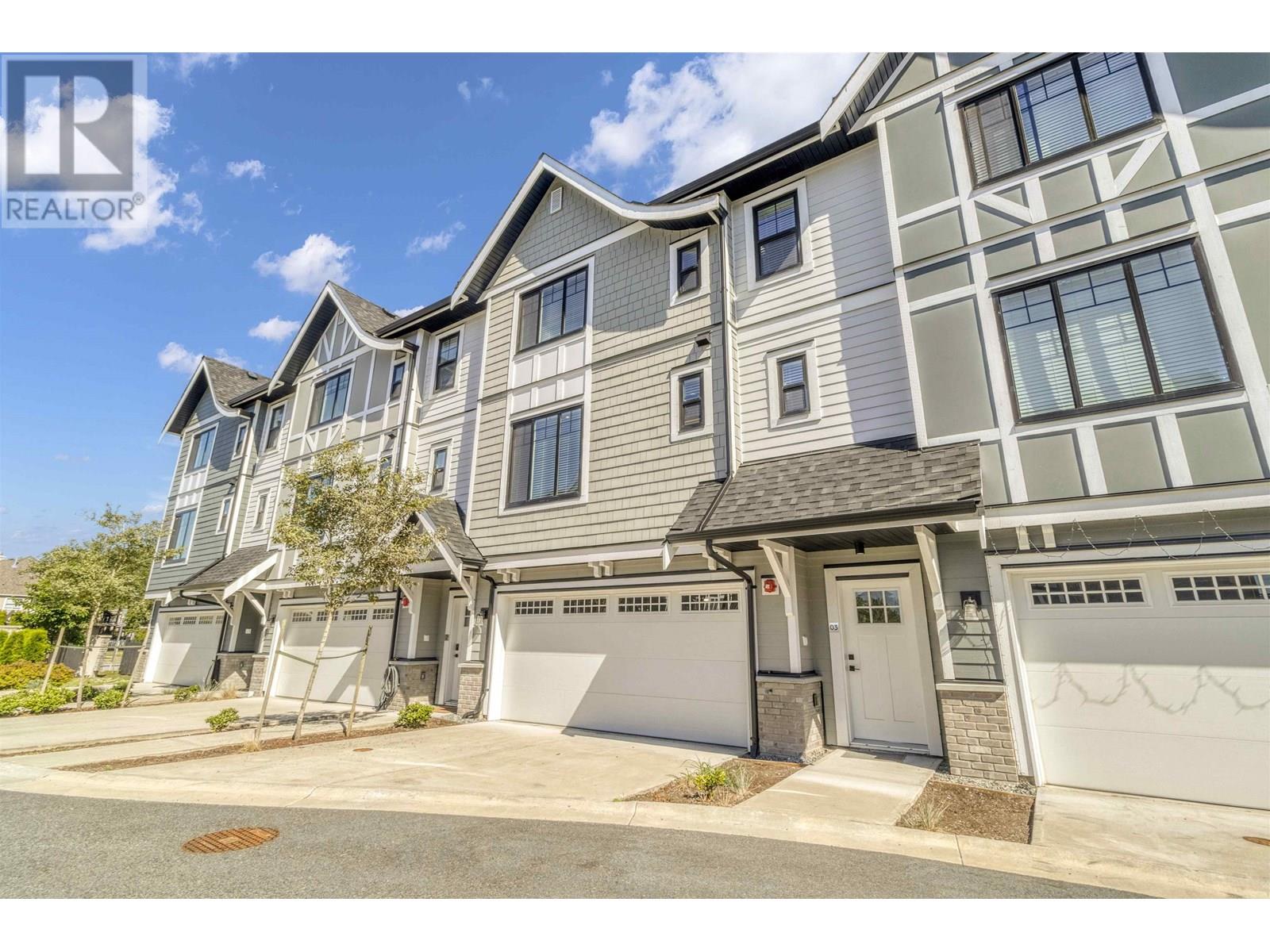 Photo 35 of 3 12018 237 Street, Maple Ridge BC