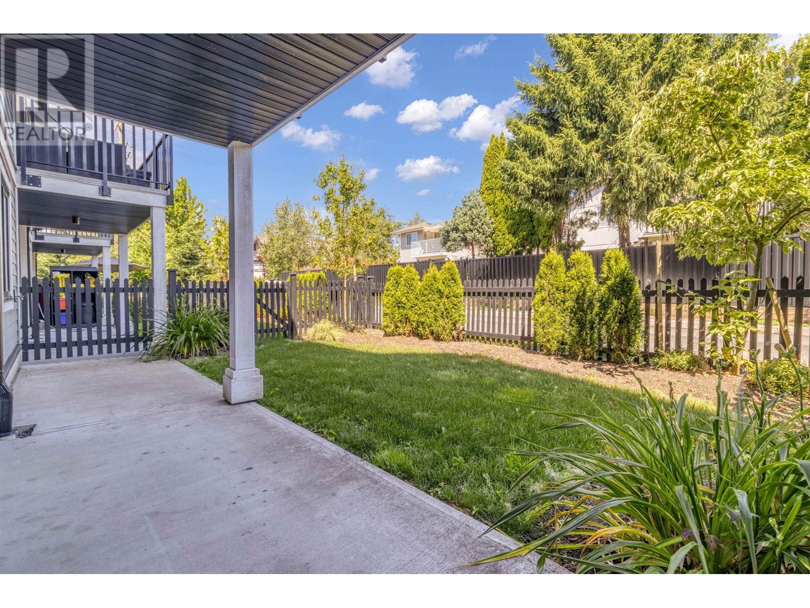 Photo 12 of 3 12018 237 Street, Maple Ridge BC