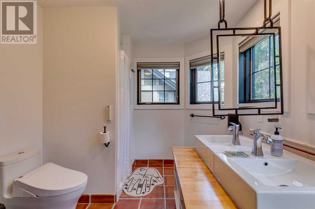 Single Family House for Sale in  Garden Crescent SW Elbow Park Calgary 