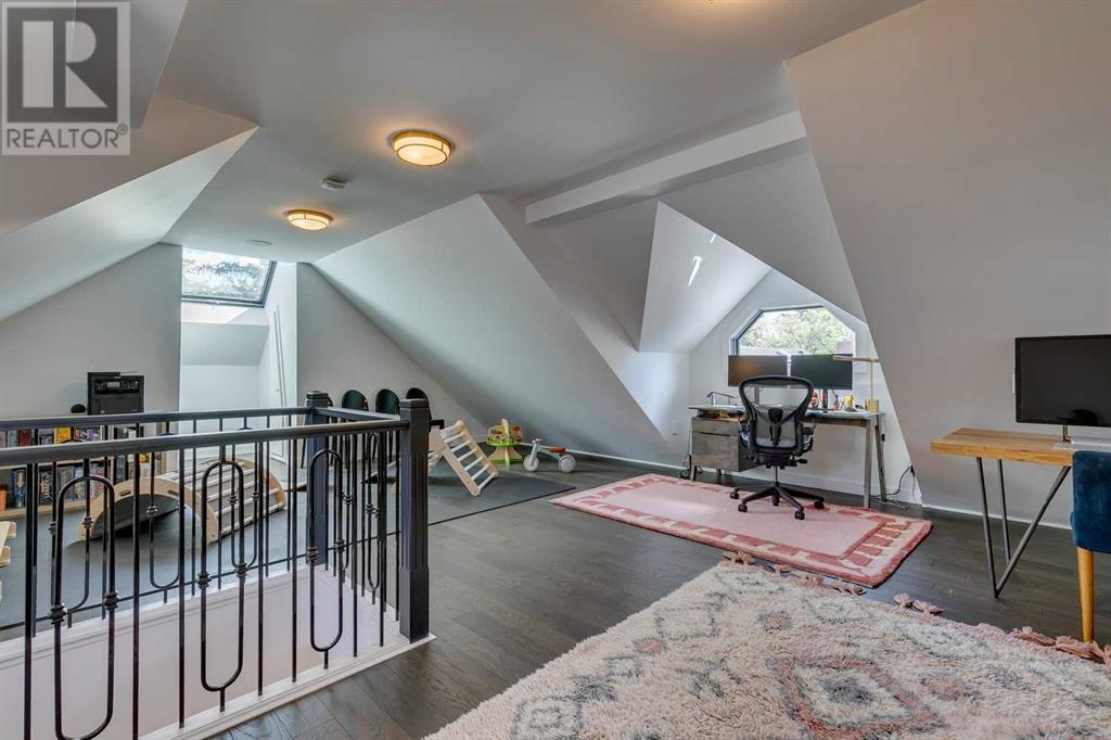 Single Family House for Sale in  Garden Crescent SW Elbow Park Calgary 
