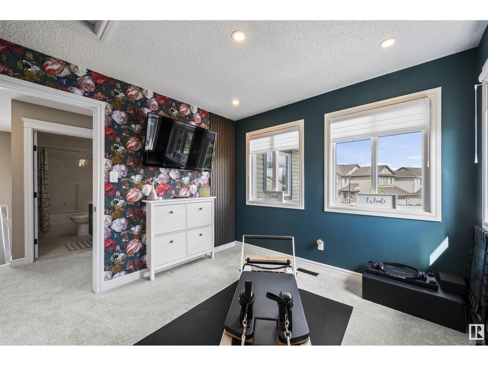 Photo 5 of 17437 5 A Av Sw, Edmonton AB