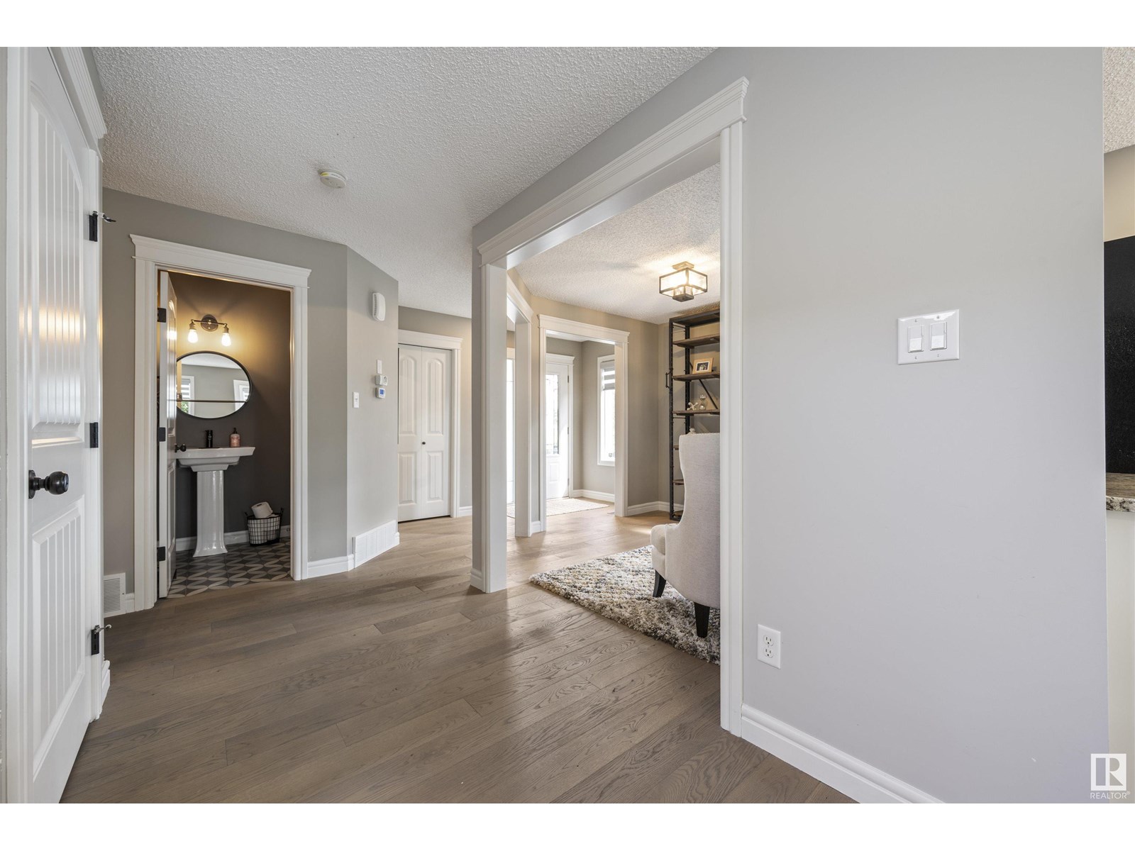 Photo 40 of 17437 5 A Av Sw, Edmonton AB
