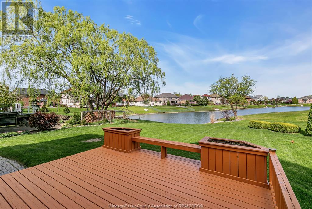 Photo 41 of 5023 Southwood Lakes, Windsor ON