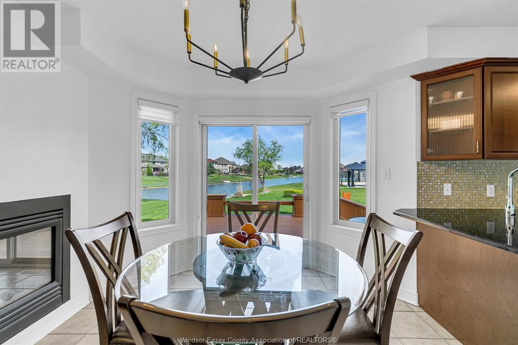Photo 16 of 5023 Southwood Lakes, Windsor ON