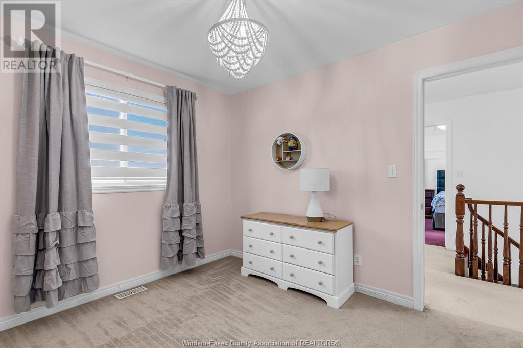 Photo 26 of 5023 Southwood Lakes, Windsor ON