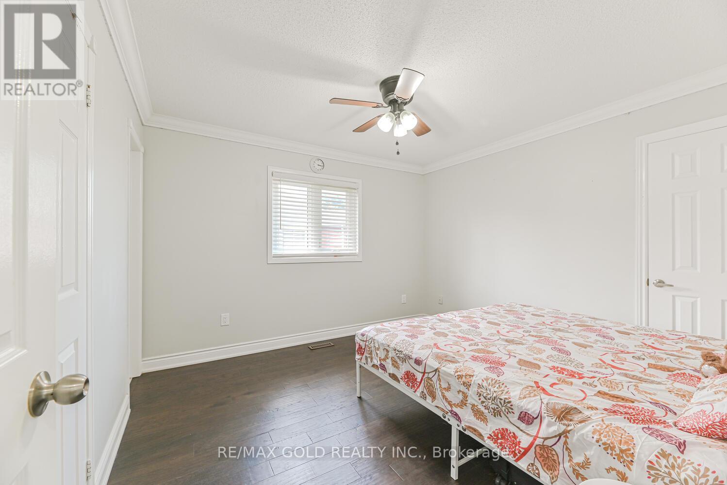 Single Family House for Sale in  LARCHWOOD PLACE Brampton (Westgate) 