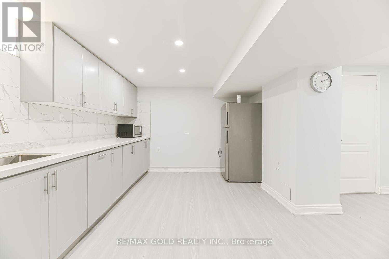 Single Family House for Sale in  LARCHWOOD PLACE Brampton (Westgate) 