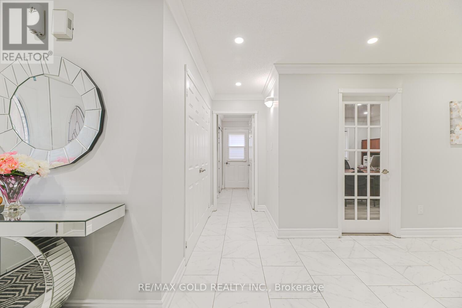 Single Family House for Sale in  LARCHWOOD PLACE Brampton (Westgate) 