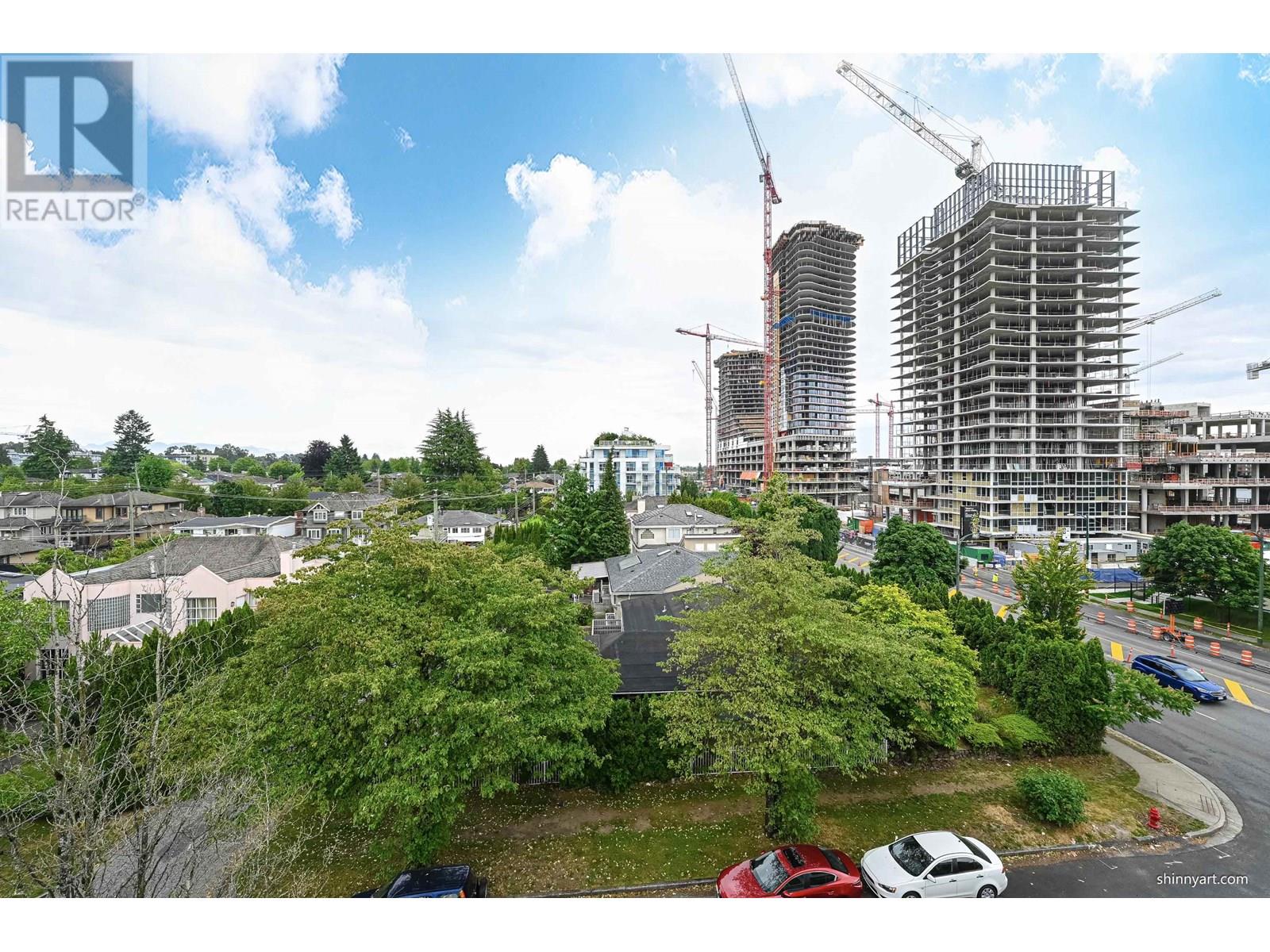 601 5699 BAILLIE STREET, Vancouver