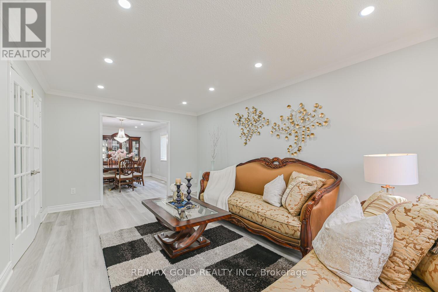 Single Family House for Sale in  LARCHWOOD PLACE Brampton (Westgate) 