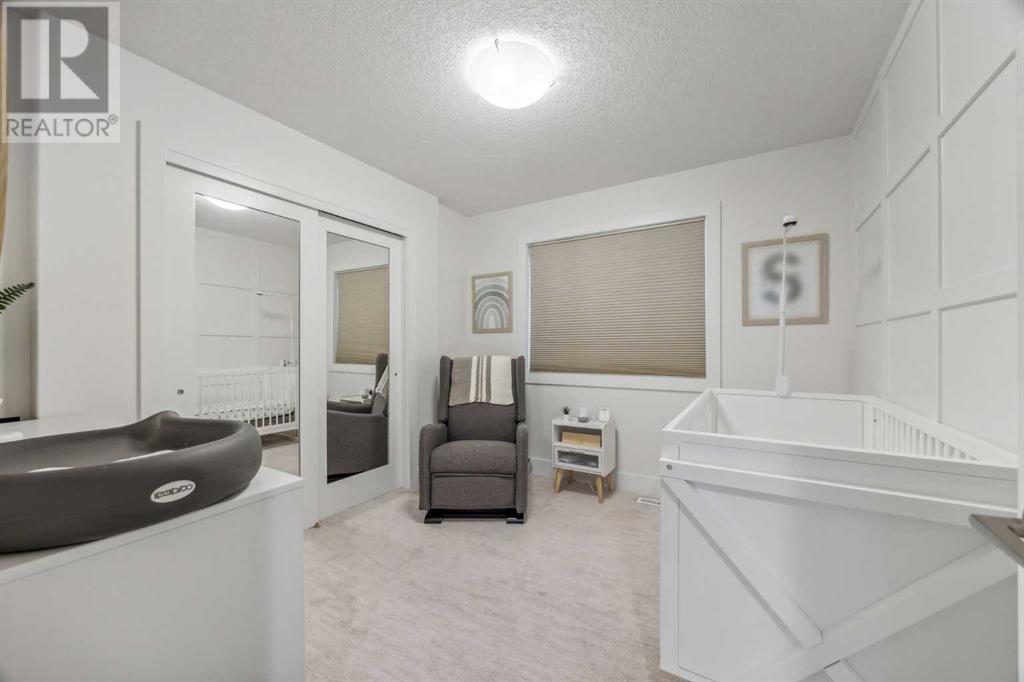 Single Family House for Sale in   Avenue NW Tuxedo Park Calgary 