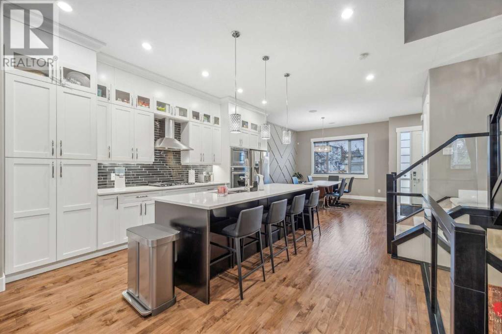 Single Family House for Sale in   Avenue NW Tuxedo Park Calgary 