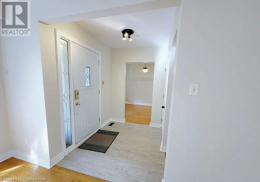 Photo 5 of 1269 Montclair Drive, Oakville ON