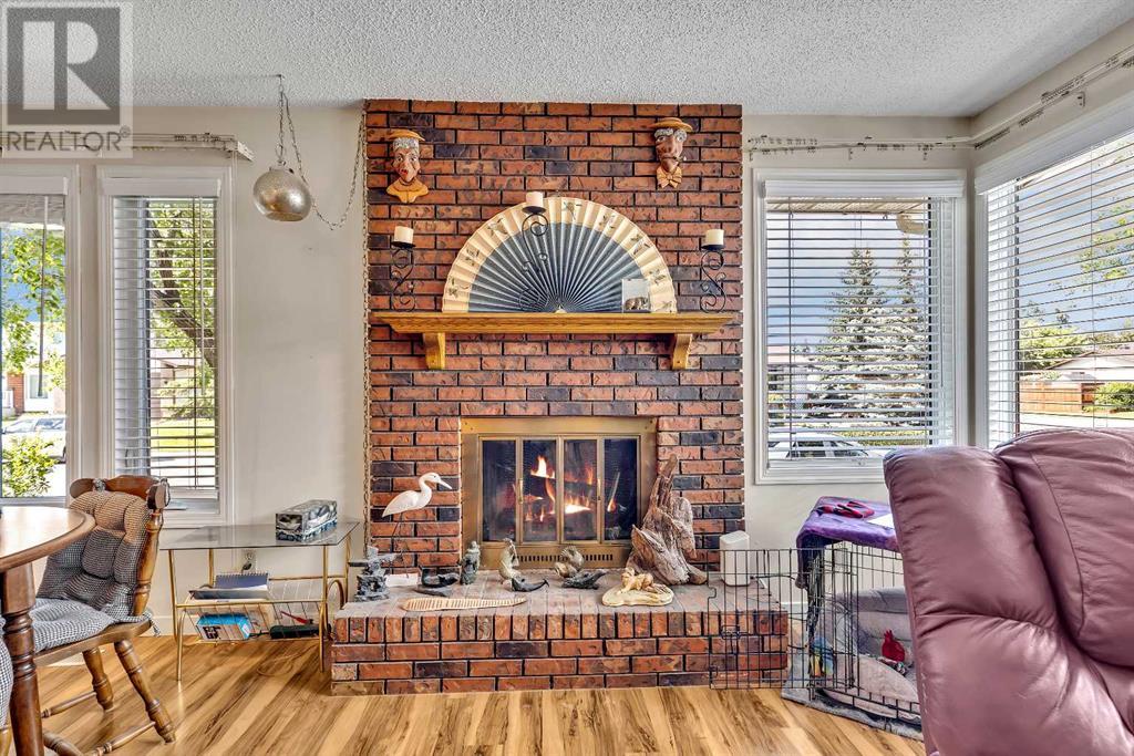 Single Family House Bungalow for Sale in  Templemont Way NE Temple Calgary 