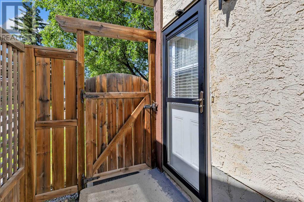 Single Family House Bungalow for Sale in  Templemont Way NE Temple Calgary 