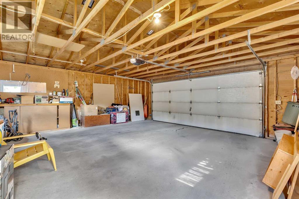 Single Family House Bungalow for Sale in  Templemont Way NE Temple Calgary 