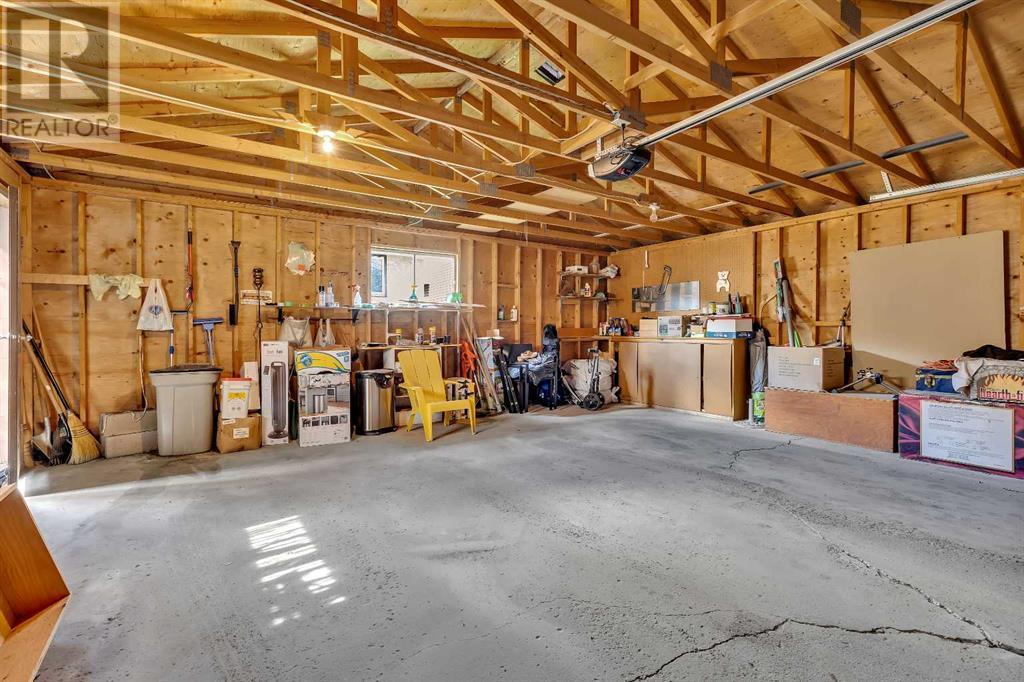 Single Family House Bungalow for Sale in  Templemont Way NE Temple Calgary 