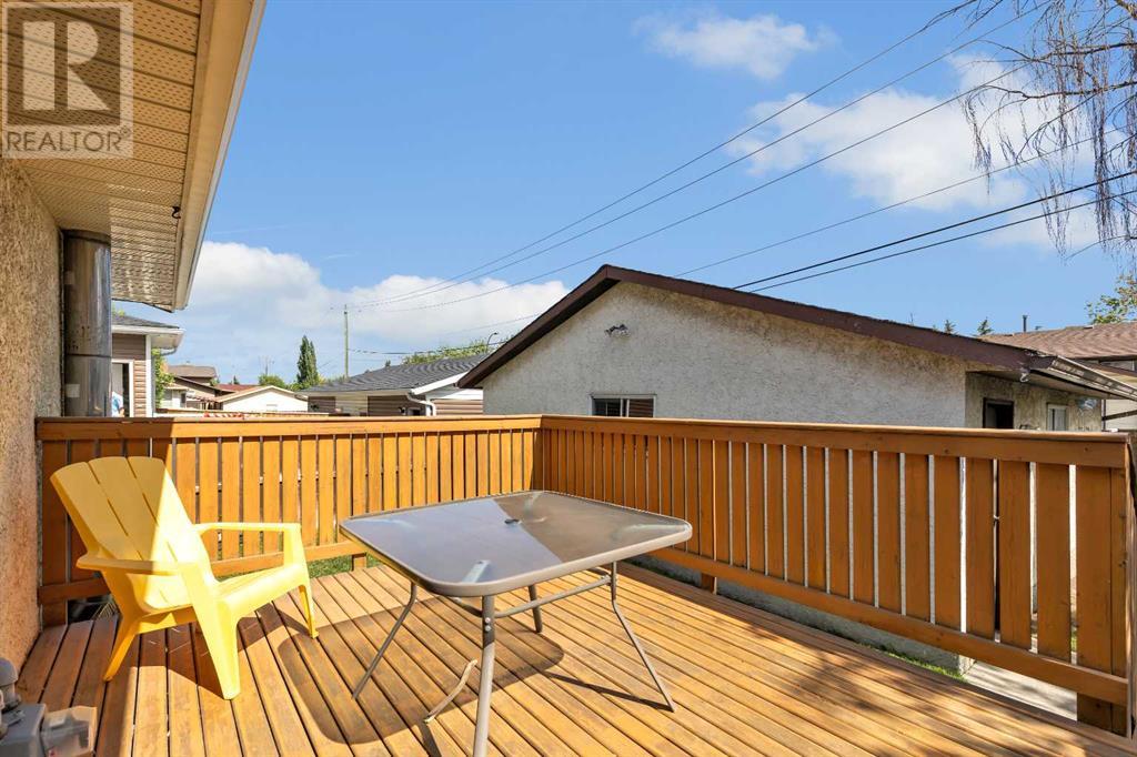 Single Family House Bungalow for Sale in  Templemont Way NE Temple Calgary 