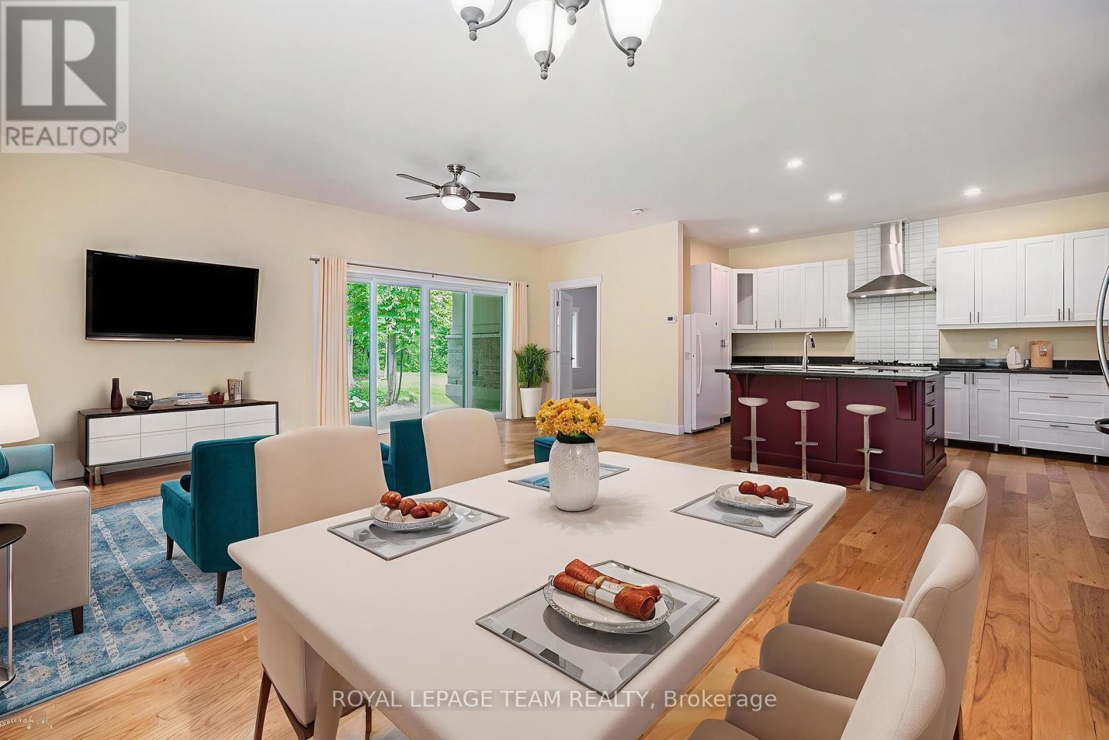 Photo 10 of 4517 Roger Stevens Drive, Ottawa ON