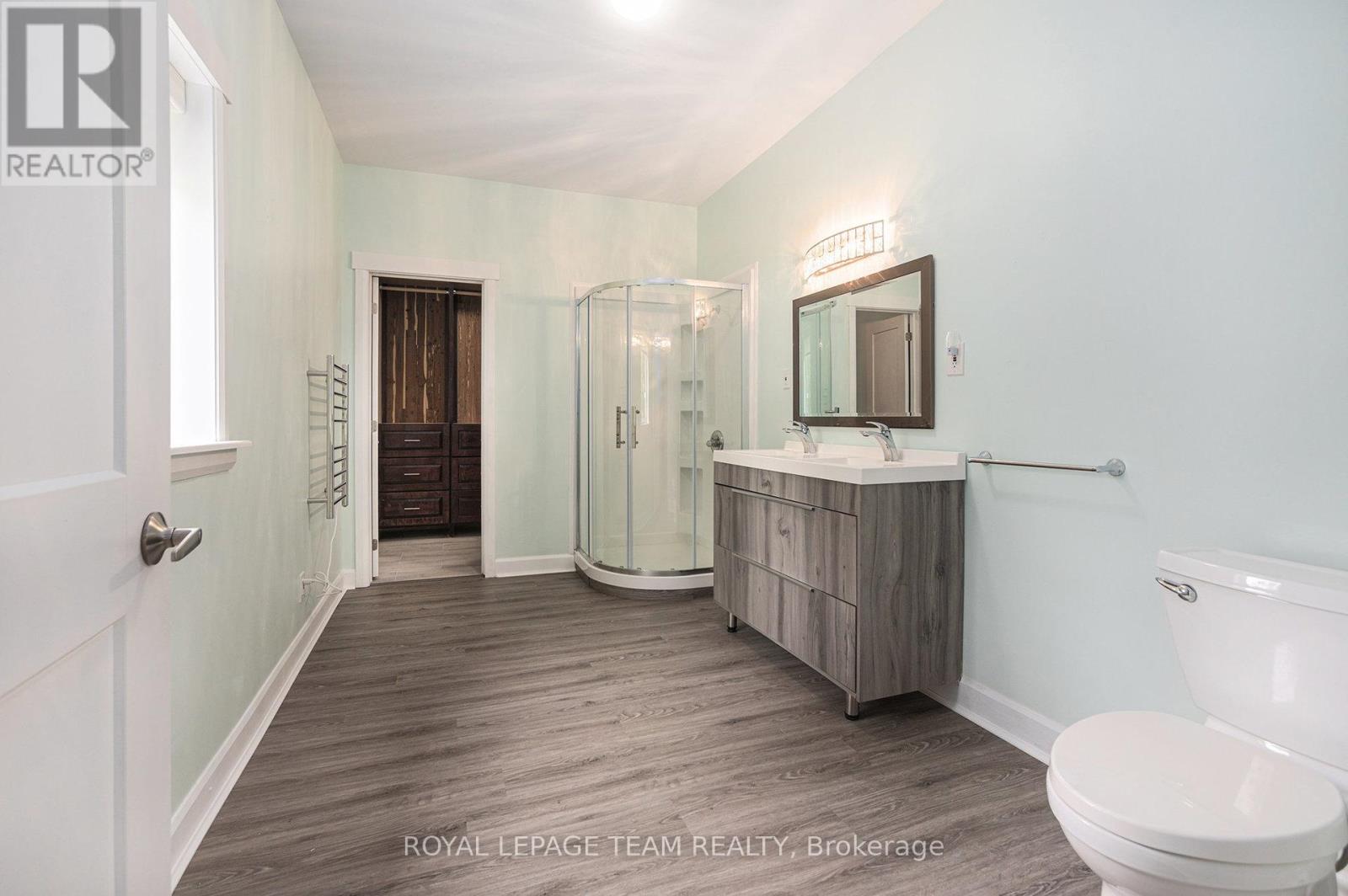 Photo 21 of 4517 Roger Stevens Drive, Ottawa ON