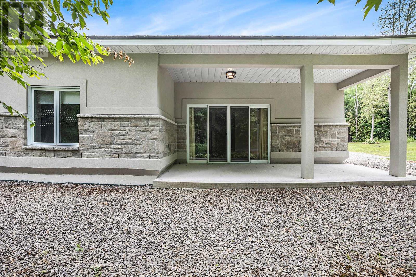 Photo 35 of 4517 Roger Stevens Drive, Ottawa ON