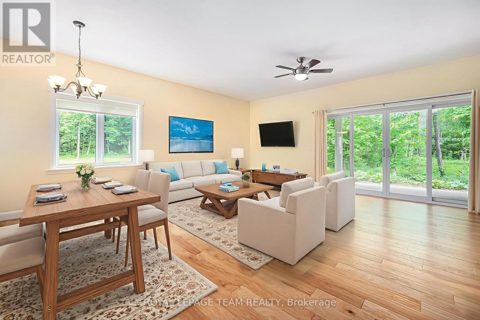 Photo 8 of 4517 Roger Stevens Drive, Ottawa ON