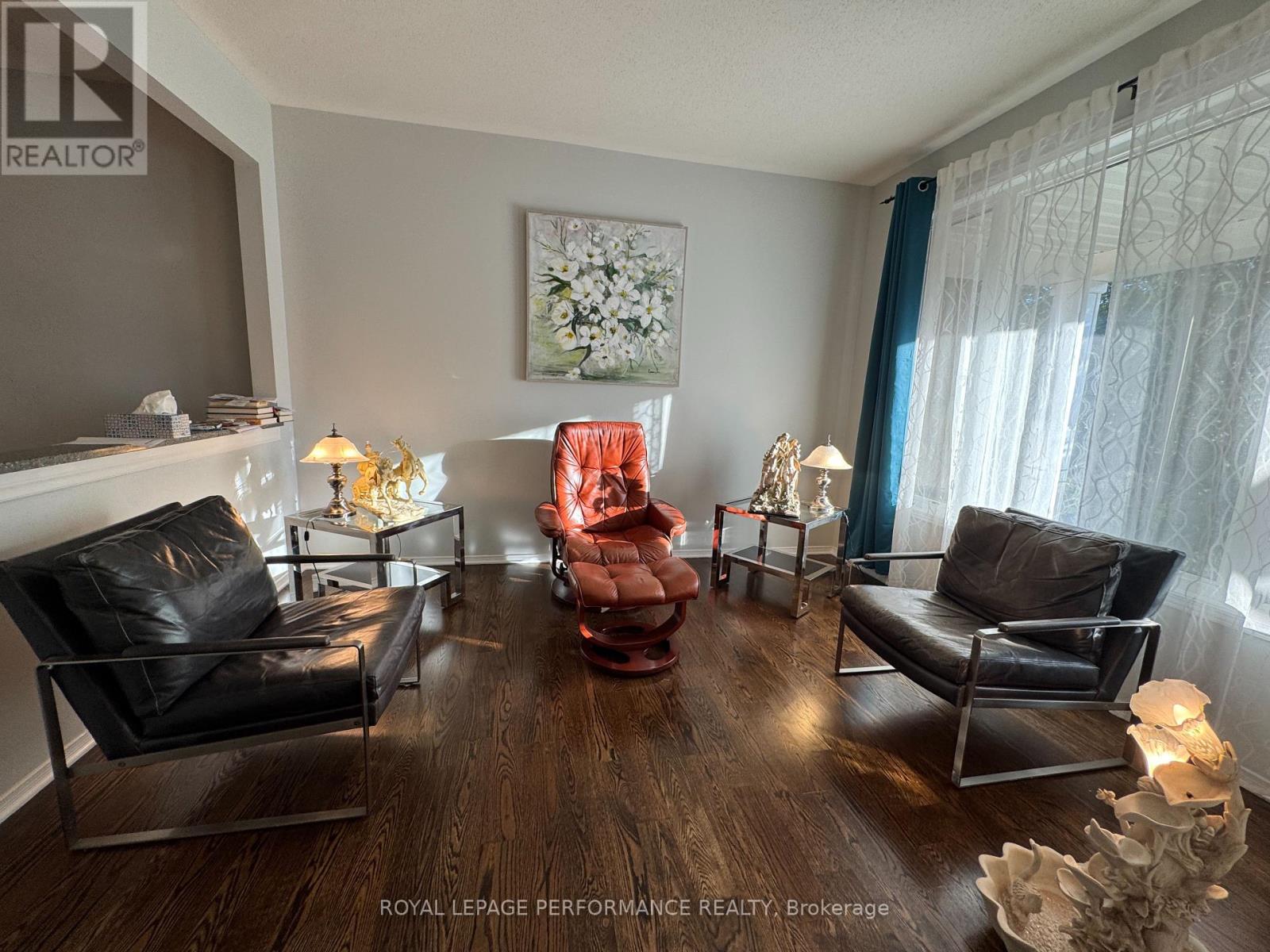 Photo 23 of 164 Copperwood Street, Ottawa ON