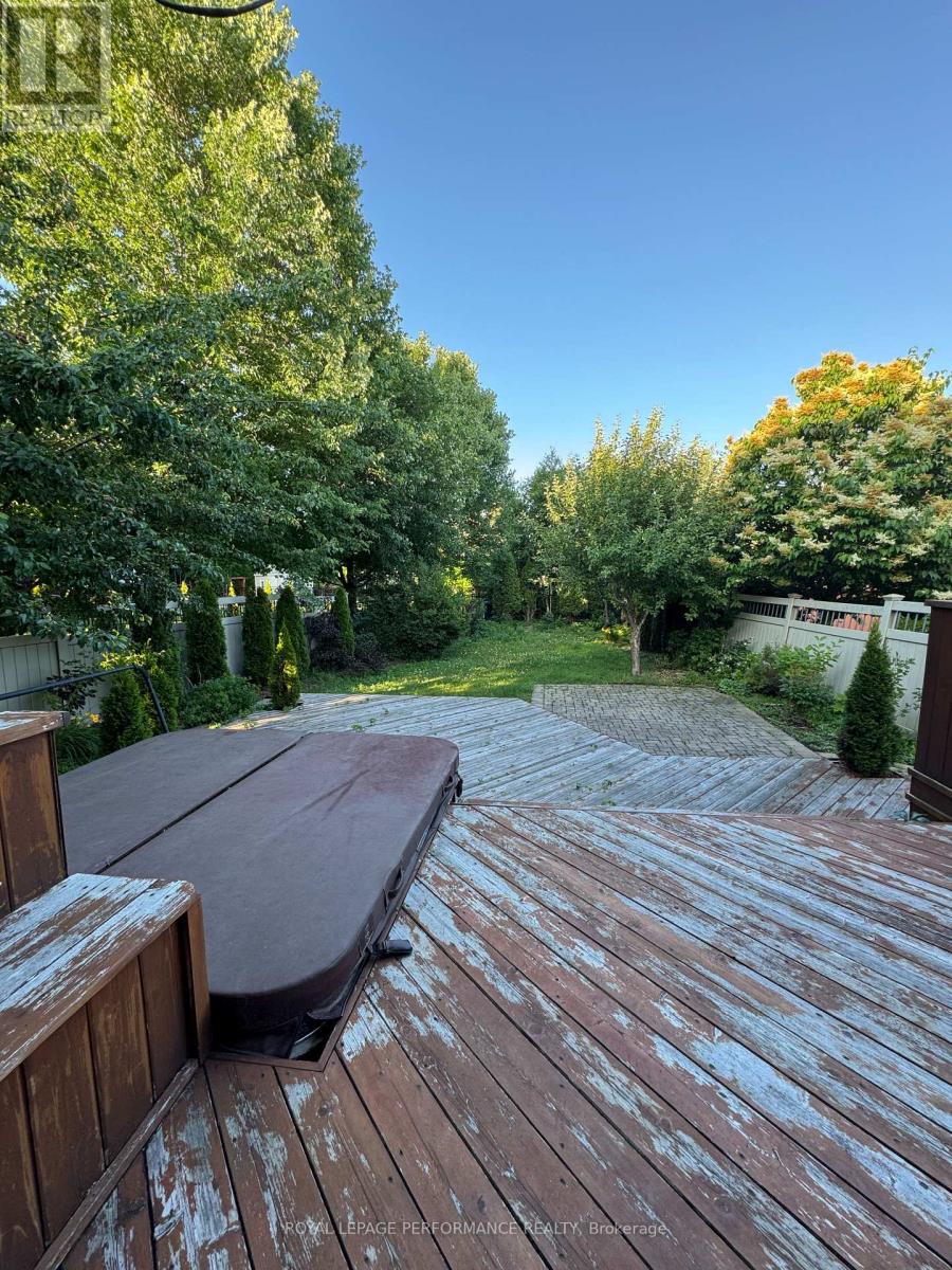 Photo 16 of 164 Copperwood Street, Ottawa ON