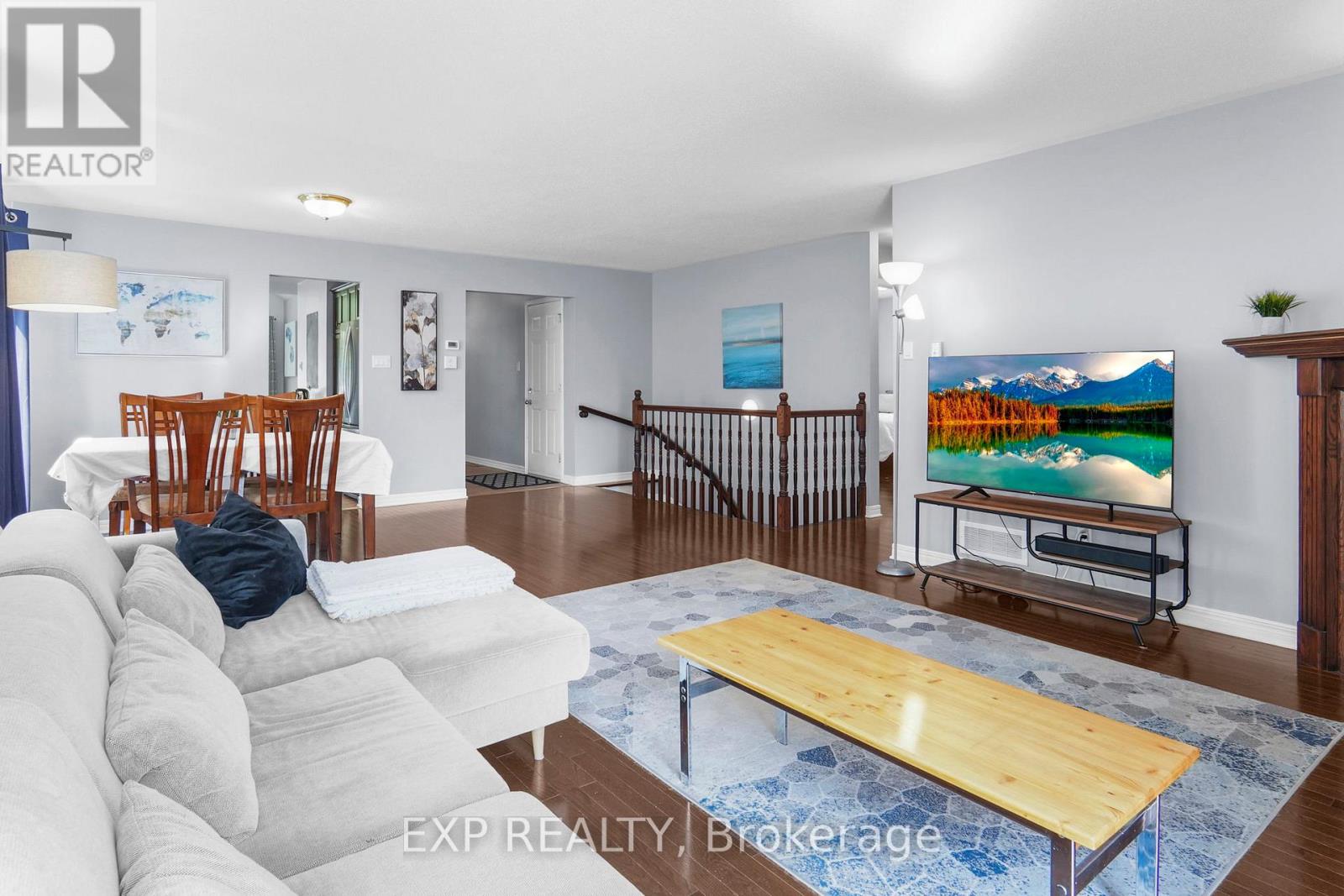 Photo 12 of 114 Echowoods Avenue, Ottawa ON