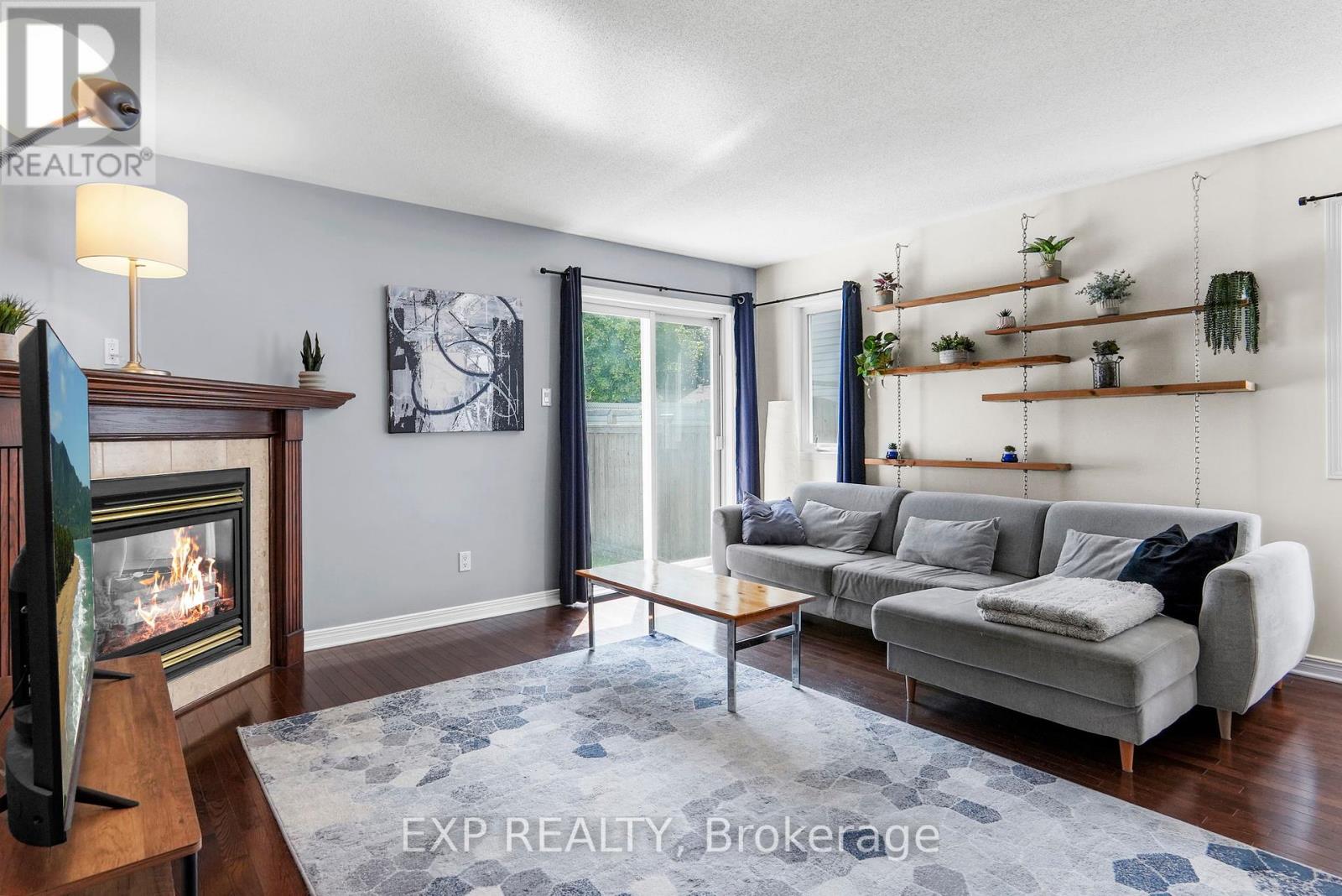 Photo 4 of 114 Echowoods Avenue, Ottawa ON