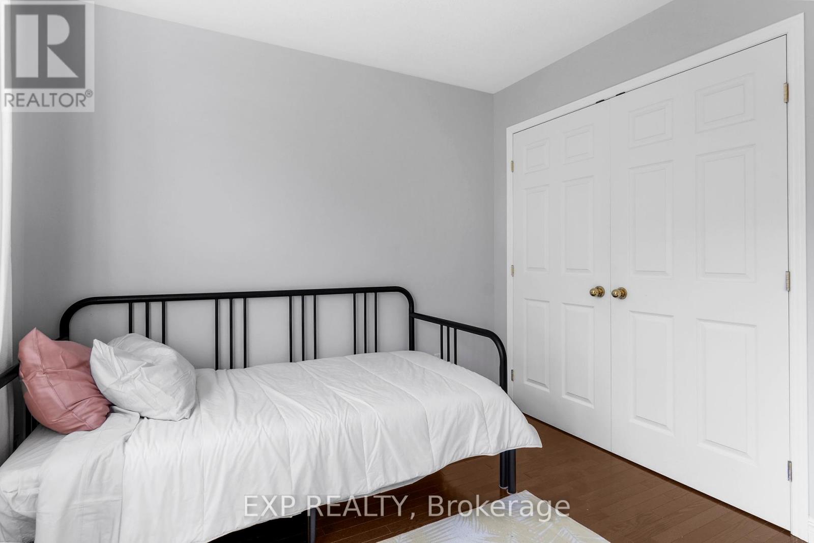 Photo 5 of 114 Echowoods Avenue, Ottawa ON