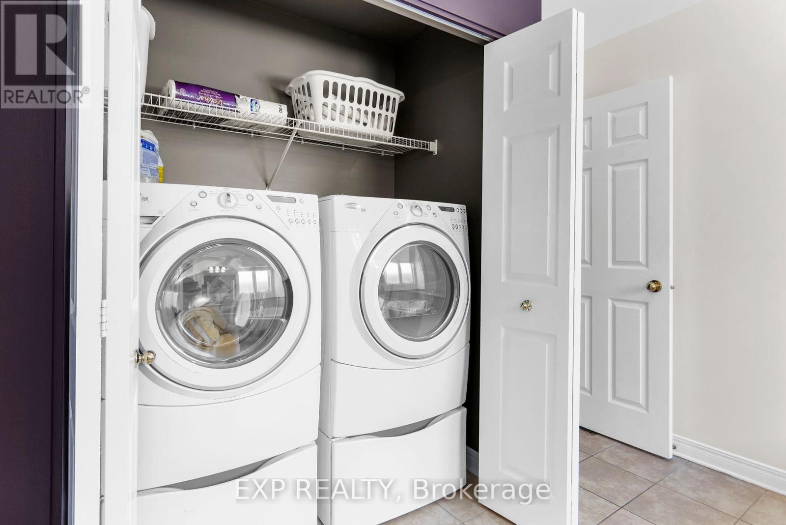 Photo 9 of 114 Echowoods Avenue, Ottawa ON