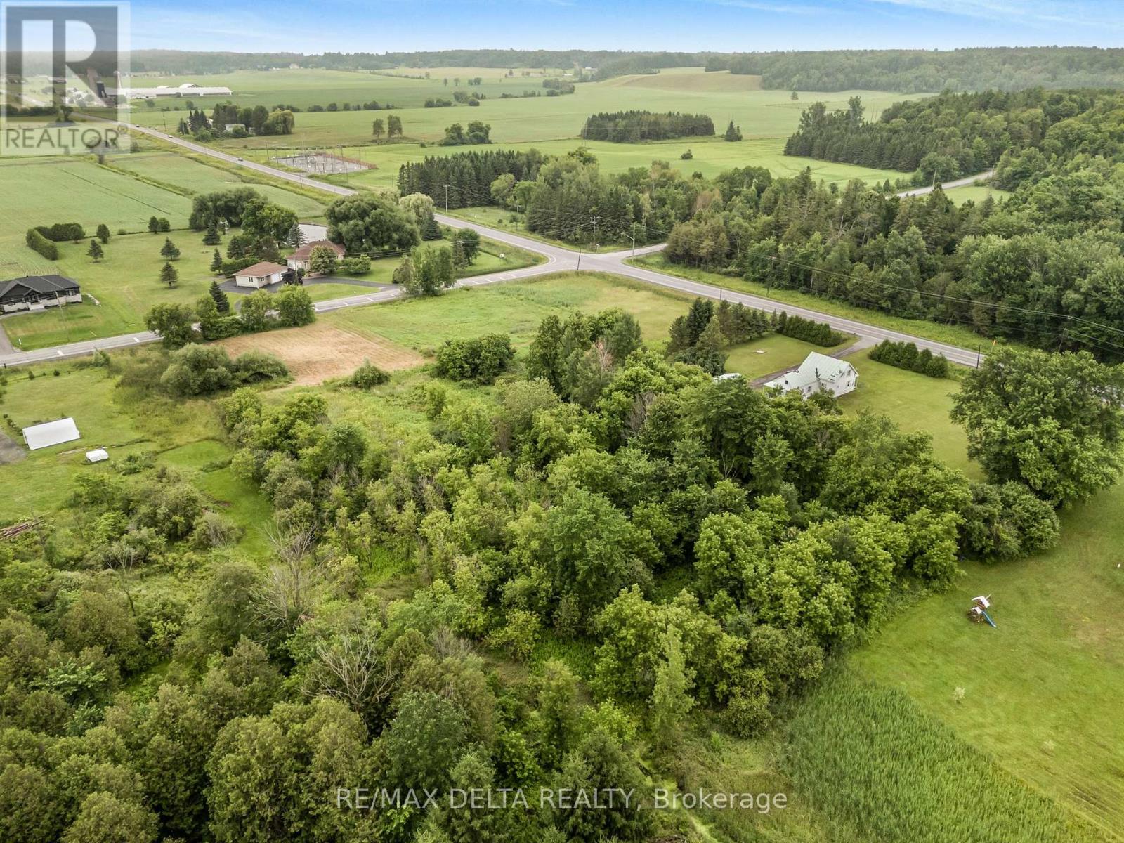Photo 6 of Pt Lt 1 Con 6 Road, Clarencerockland ON