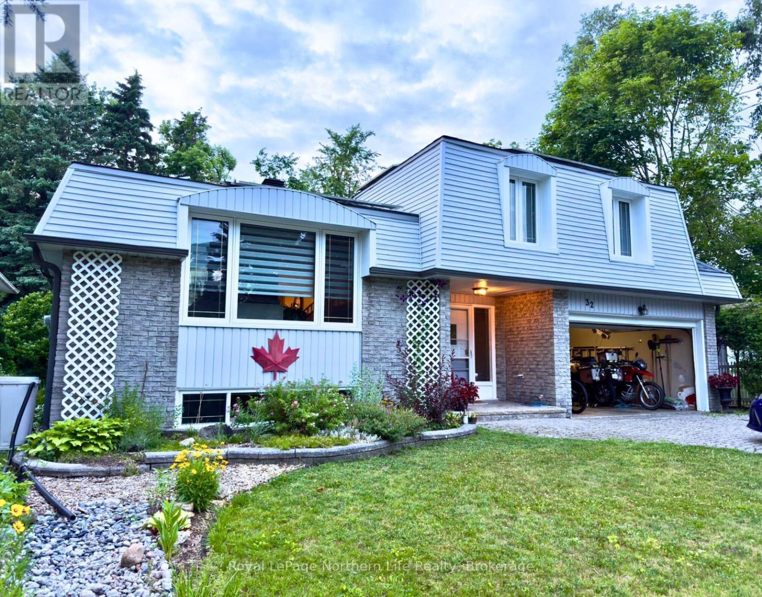 Photo 43 of 32 Indian Arrow Road, Barrie ON