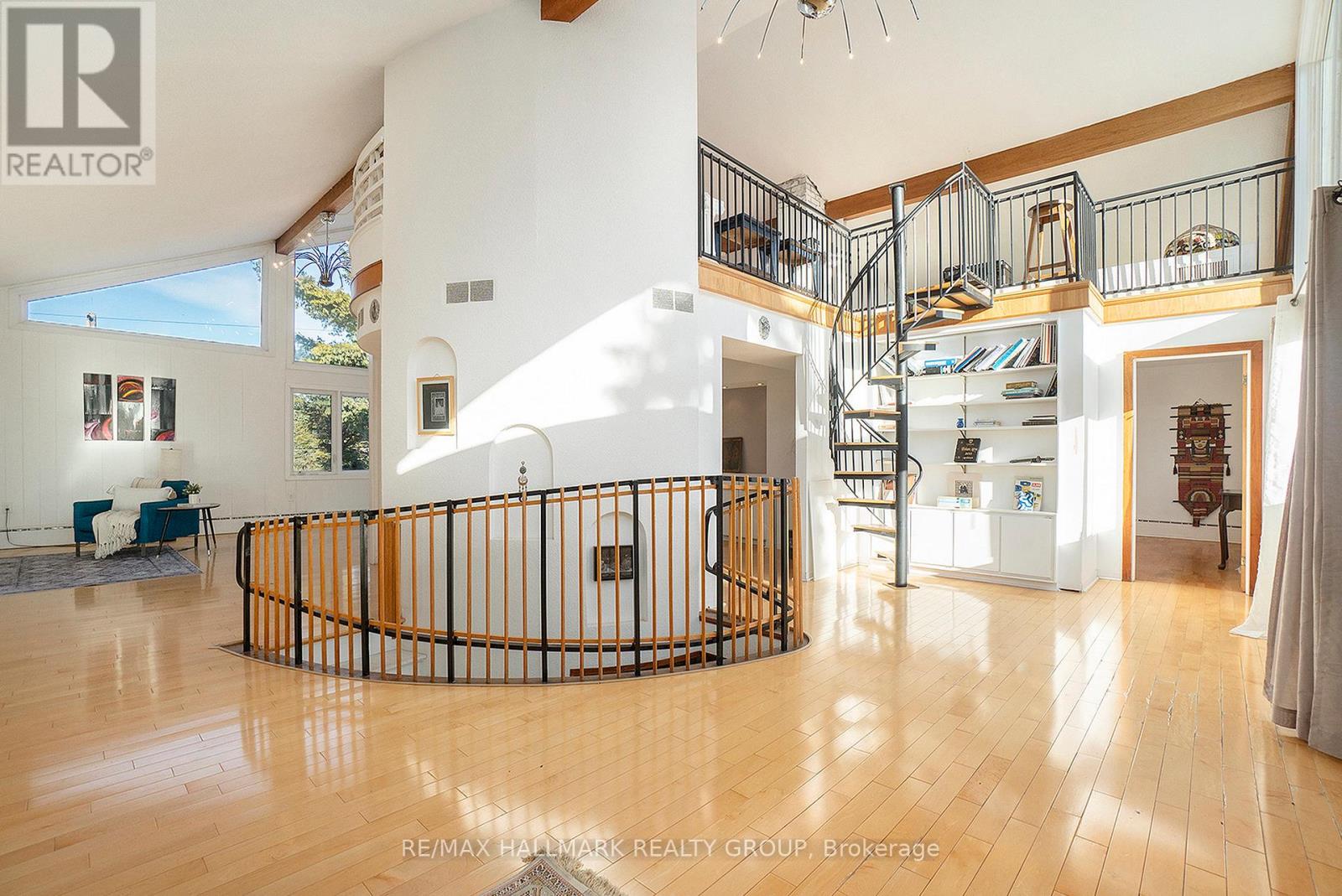 Photo 19 of 1053 Chelsea Drive, Ottawa ON