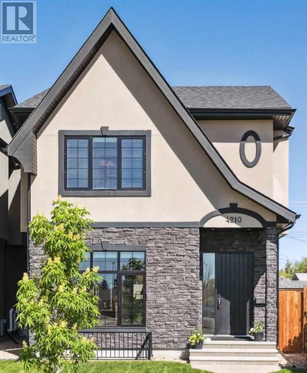 Single Family House for Sale in   Avenue SW Glamorgan Calgary 