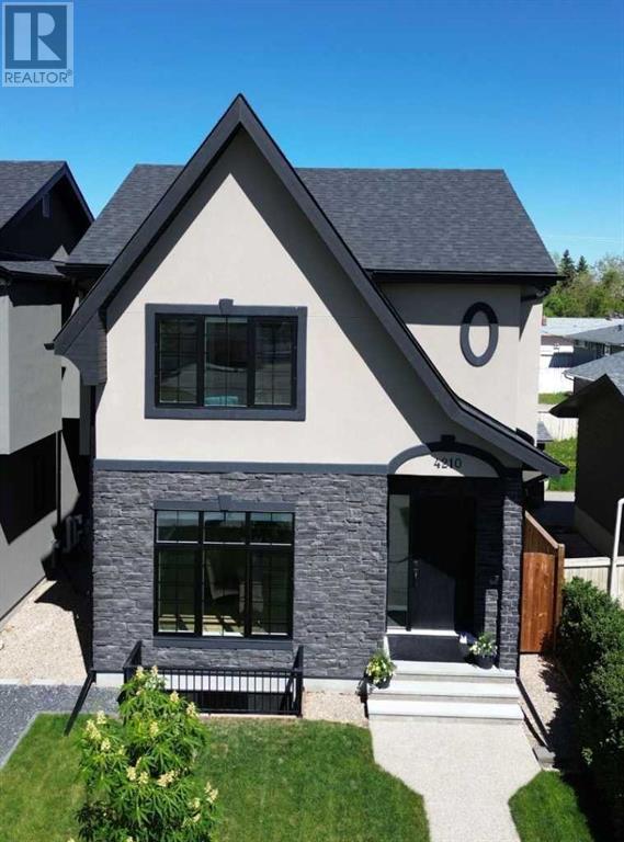 Single Family House for Sale in   Avenue SW Glamorgan Calgary 