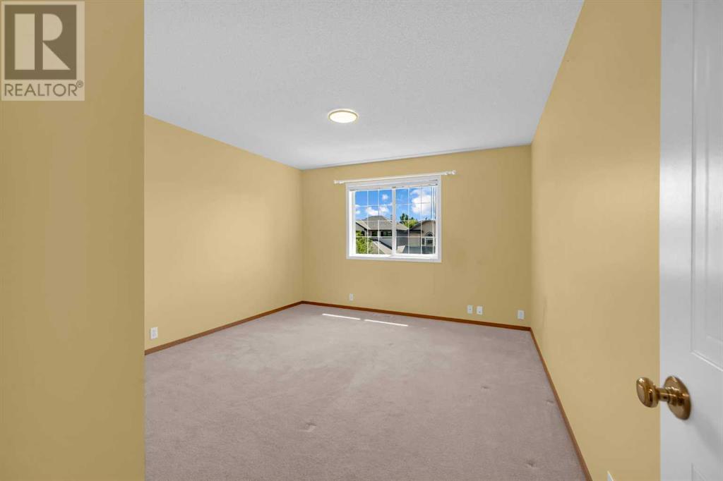 Single Family House for Sale in  Citadel Ridge Green NW Citadel Calgary 