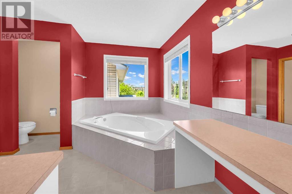 Single Family House for Sale in  Citadel Ridge Green NW Citadel Calgary 
