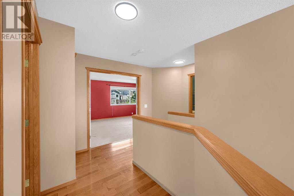 Single Family House for Sale in  Citadel Ridge Green NW Citadel Calgary 