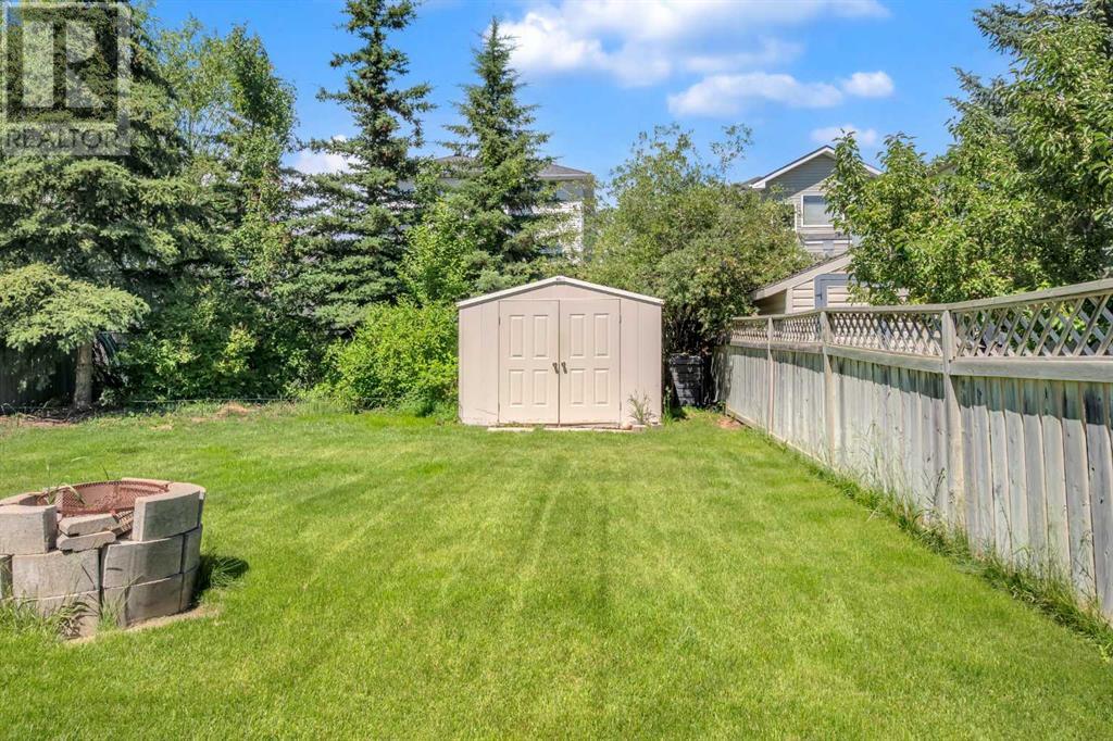 Single Family House for Sale in  Citadel Ridge Green NW Citadel Calgary 