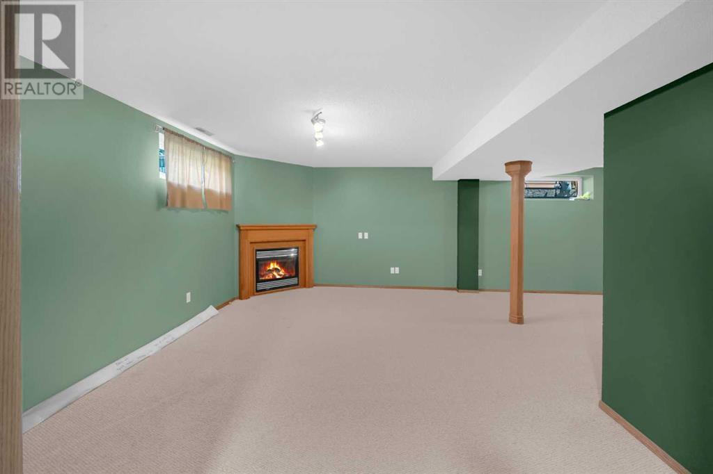 Single Family House for Sale in  Citadel Ridge Green NW Citadel Calgary 