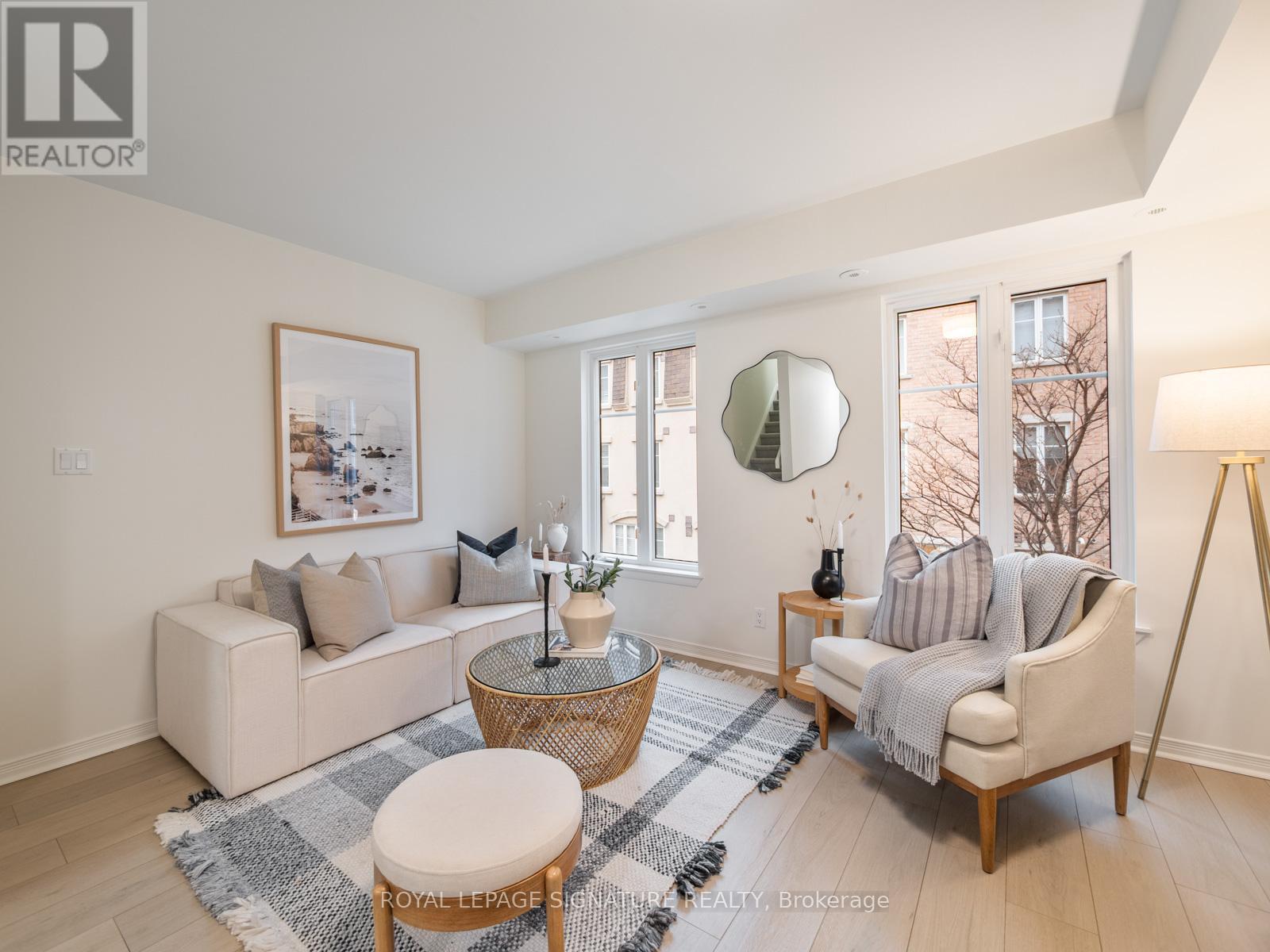 Photo 13 of 712 42 Western Battery Road, Toronto ON