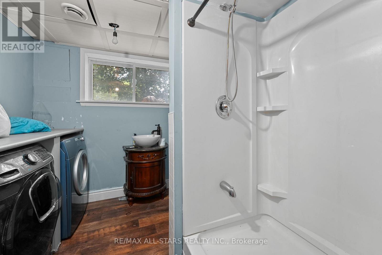Photo 18 of 9921 Old Homestead Road, Georgina ON